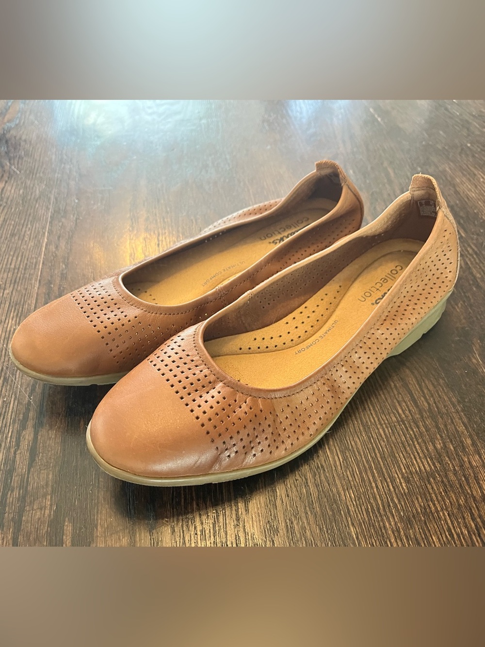 Clarks Collection Jenette Ease Perforated Leather Ballet Flats - Tan